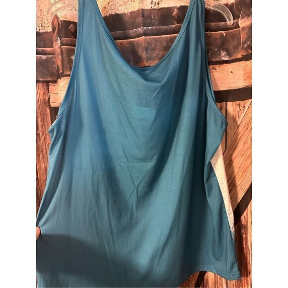 American flag Graphic tank top  T-shirt  size XXL 2XL Women - Picture 3 of 4